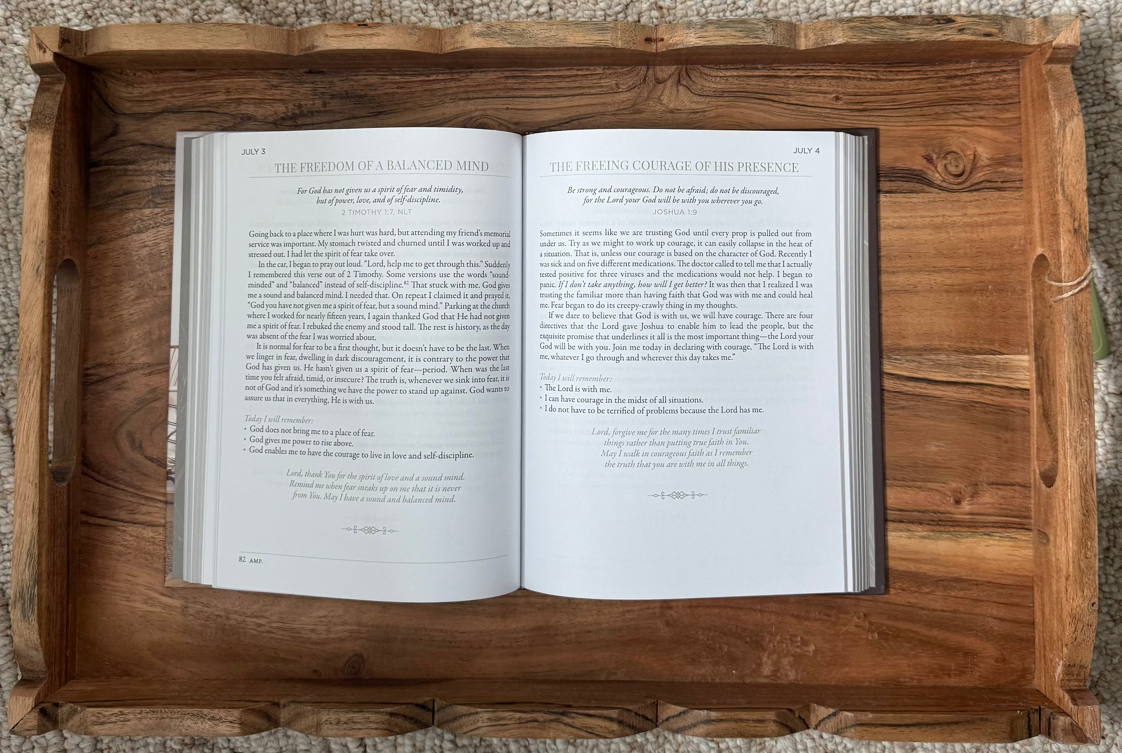 Ten Minutes with God for Woman - 365 Day Devotional